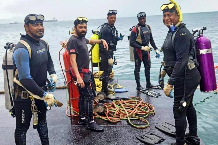 Paria diving incident