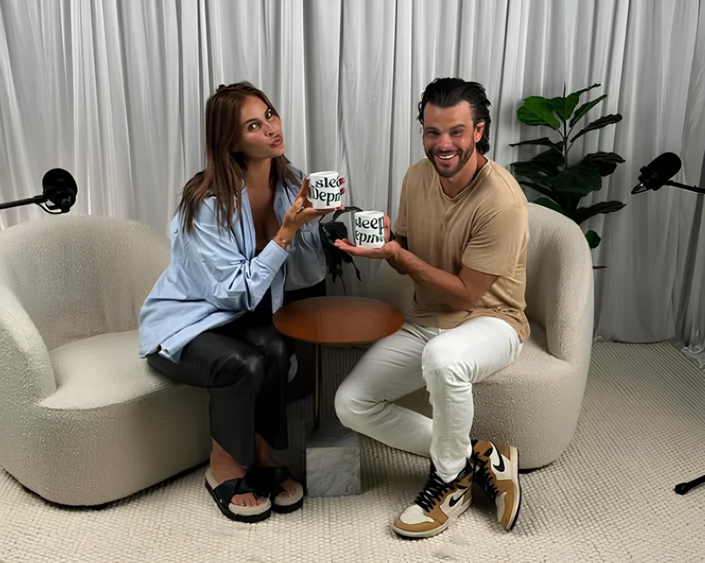 Indy clinton husband age